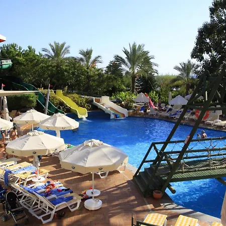 Aqi Pegasos Royal Otel