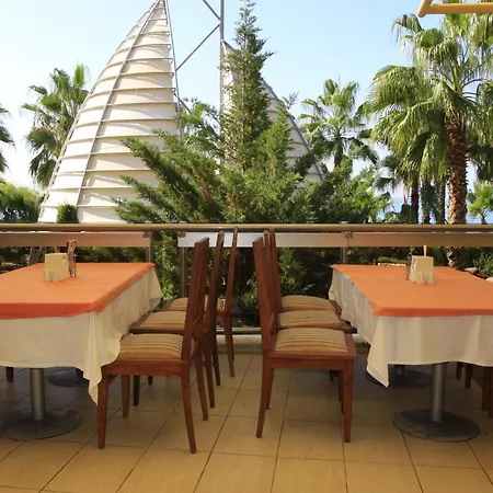 Aqi Pegasos Royal Otel 5*